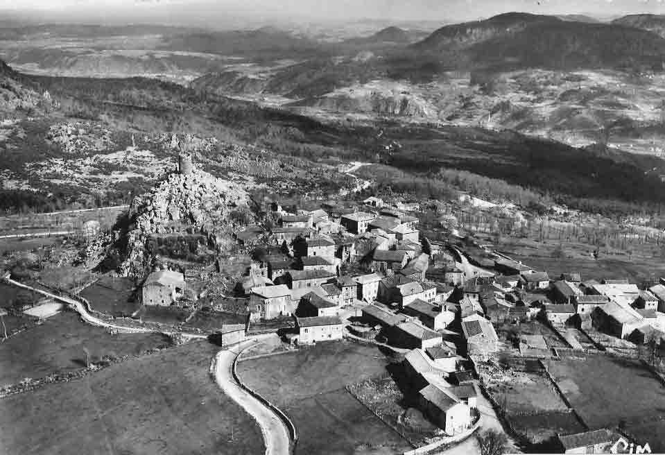 Vue aérienne du bourg